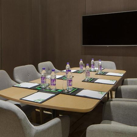 Holiday Inn & Suites Tianjin Downtown By Ihg,Tianjin Drum Tower,Joycity Shopping Mall,Tianjin Ancient Cultural Street,Haihe River,The Porcelain House,Convenient Access To Tianjin Binhai International Airport Екстериор снимка
