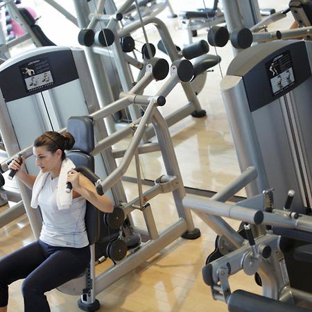 Holiday Inn & Suites Tianjin Downtown By Ihg,Tianjin Drum Tower,Joycity Shopping Mall,Tianjin Ancient Cultural Street,Haihe River,The Porcelain House,Convenient Access To Tianjin Binhai International Airport Екстериор снимка