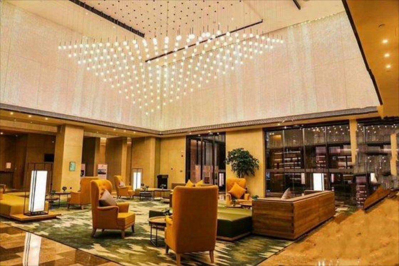 Holiday Inn & Suites Tianjin Downtown By Ihg,Tianjin Drum Tower,Joycity Shopping Mall,Tianjin Ancient Cultural Street,Haihe River,The Porcelain House,Convenient Access To Tianjin Binhai International Airport Екстериор снимка