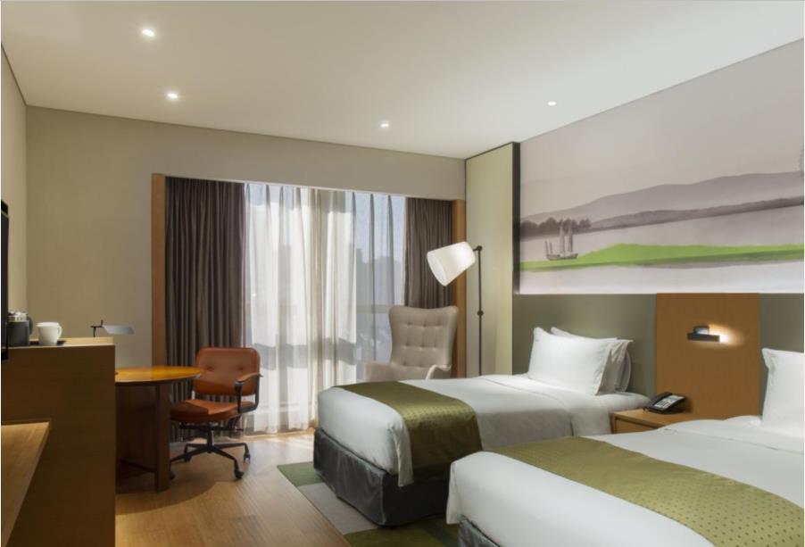 Holiday Inn & Suites Tianjin Downtown By Ihg,Tianjin Drum Tower,Joycity Shopping Mall,Tianjin Ancient Cultural Street,Haihe River,The Porcelain House,Convenient Access To Tianjin Binhai International Airport Екстериор снимка