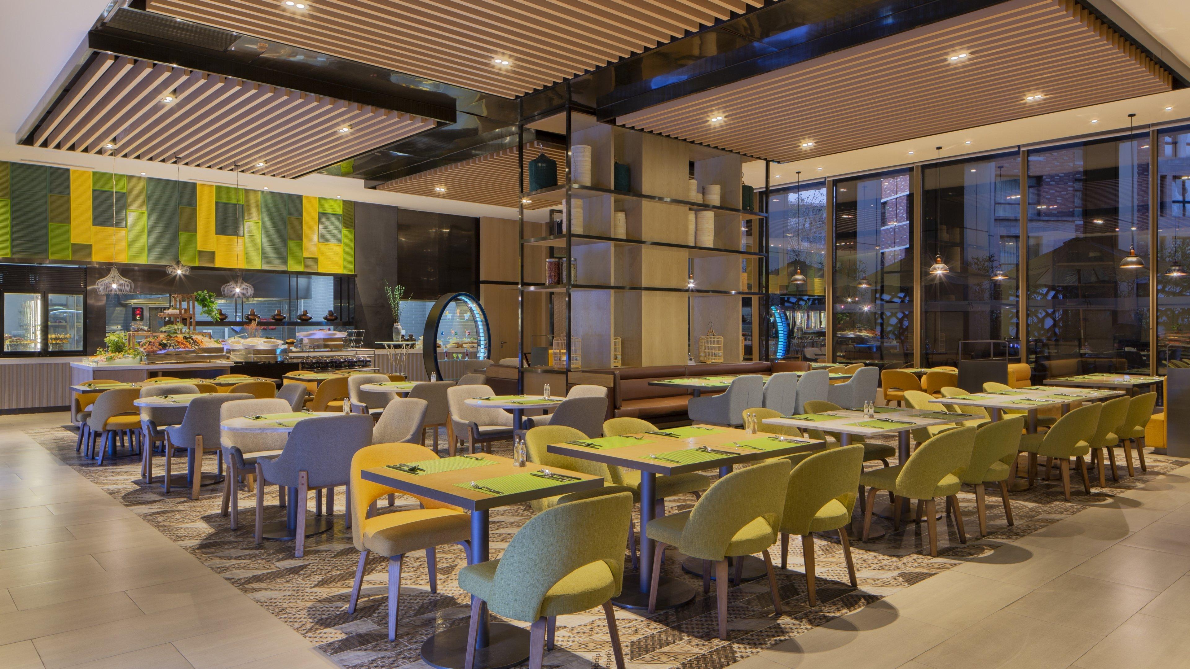 Holiday Inn & Suites Tianjin Downtown By Ihg,Tianjin Drum Tower,Joycity Shopping Mall,Tianjin Ancient Cultural Street,Haihe River,The Porcelain House,Convenient Access To Tianjin Binhai International Airport Екстериор снимка