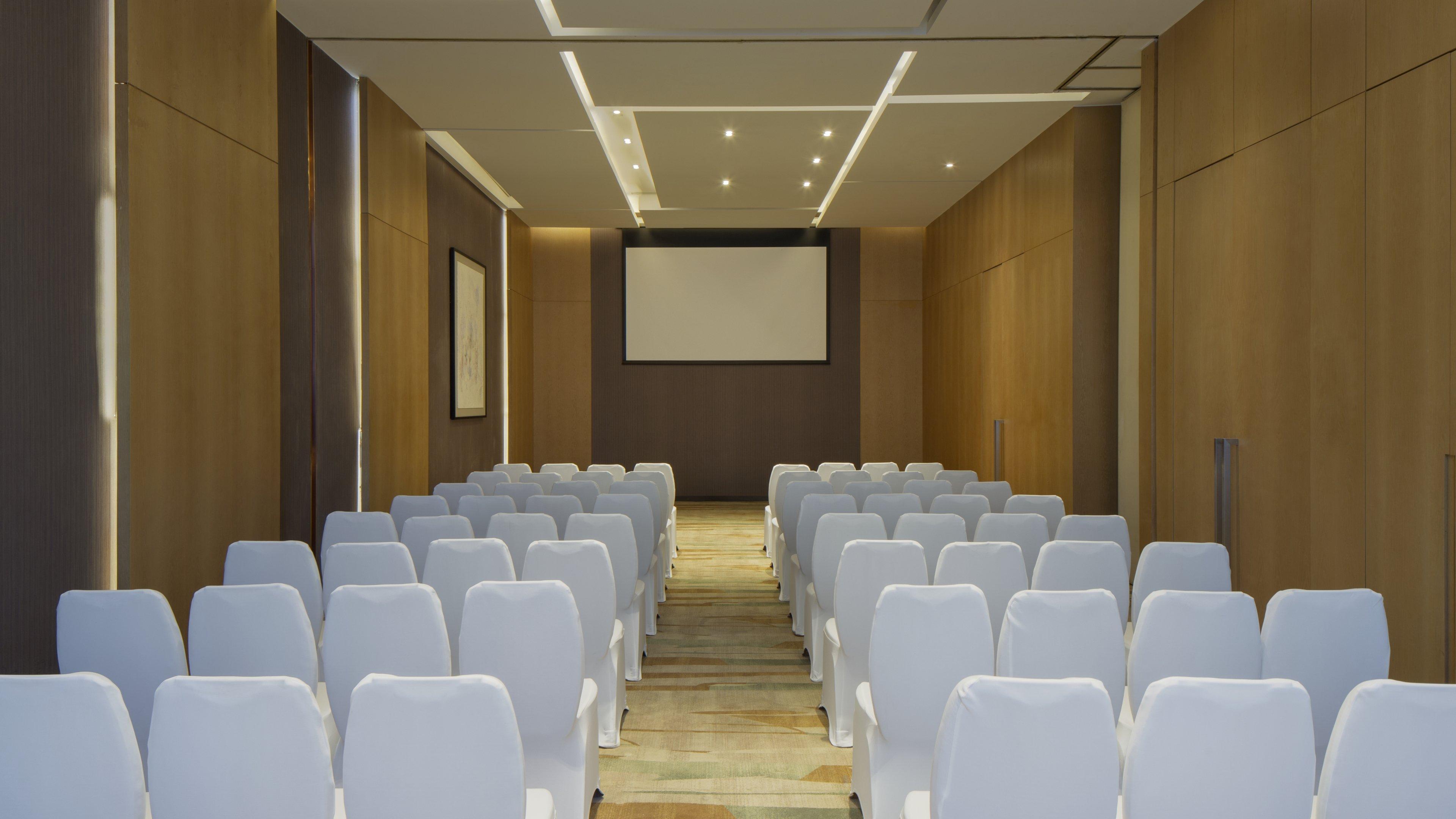 Holiday Inn & Suites Tianjin Downtown By Ihg,Tianjin Drum Tower,Joycity Shopping Mall,Tianjin Ancient Cultural Street,Haihe River,The Porcelain House,Convenient Access To Tianjin Binhai International Airport Екстериор снимка